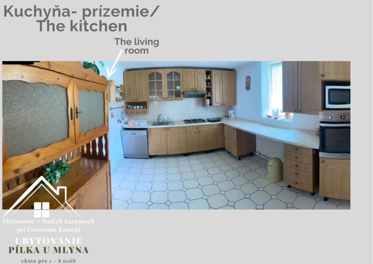 Ubytovanie Pod Cervenym Kamenom Male Karpaty Pila  Exterior foto